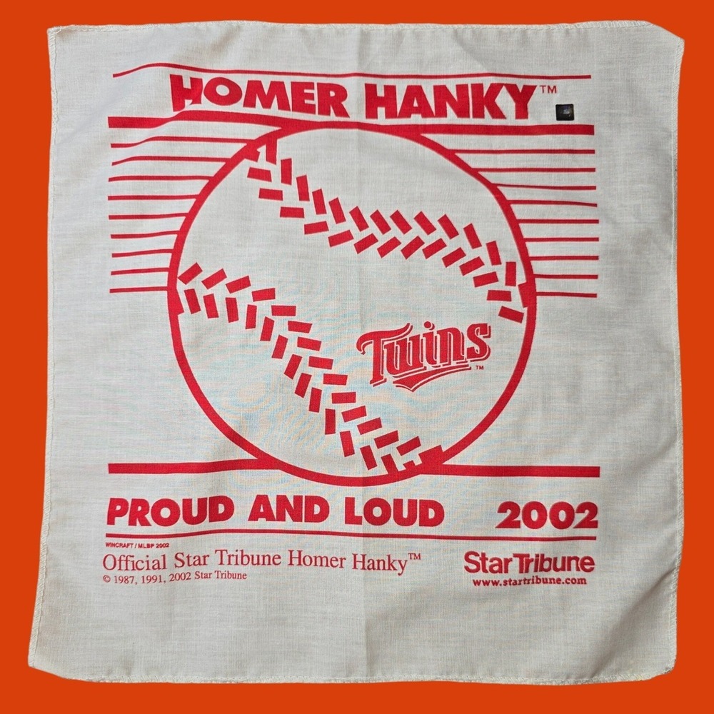 2002 Homer Hanky Minnesota Twins Star Tribune Red White 14"x14" Vintage